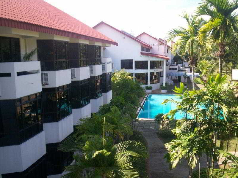 De Rhu Beach Resort Kuantan Exterior foto